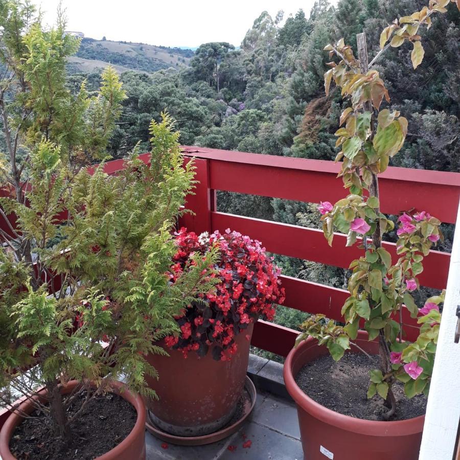 Apartamento COBERTURA de 200m com Vista fantástica! Campos do Jordão Exterior foto